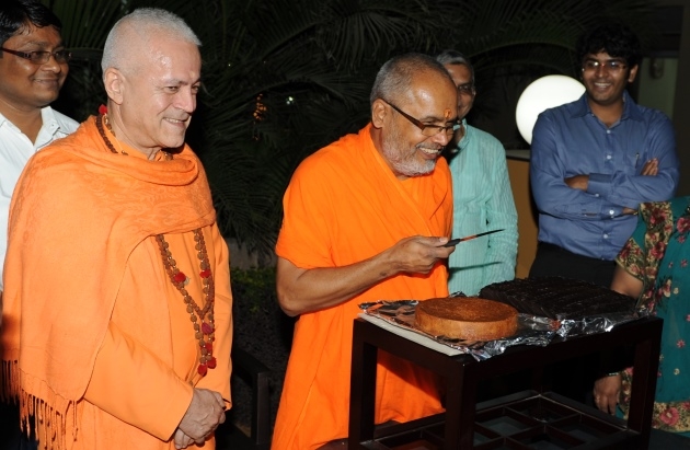 60º Aniversário de H.H. Mahá Mandaleshvara Svámin Paramátmánanda Sarasvatí Mahá Rája
