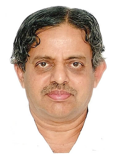 Dr. Shrí Nagendra Jí